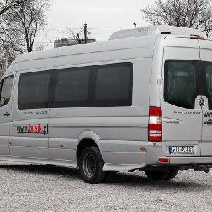 MERCEDES SPRINTER 19+1 4